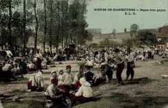 La POSTAL Fantaisie Militaria de la VENDIMIA maniobra aumentos del pozo del resto