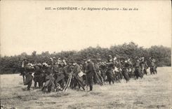CPA Fantaisie Militaria Compiegne 54eme regiment d'infanterie Sac au dos