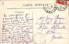 Edificio de la oficina de correos de Lorient de la estación de la POSTAL de la VENDIMIA y tranvía de Poissonniere de la calle