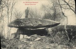 CPA Dolmen Menhir Dolme Chevresse Morvan
