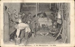 Fantasía de Militaria de la POSTAL de la VENDIMIA en operaciones el alojamiento