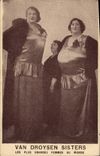 CPA Geant Van Droysen Sisters Les plus grandes femmes du monde