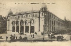Edificio de la oficina de correos de Marsella de la estación de la POSTAL de la VENDIMIA
