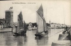 CPA Bateau Peche Les Sables d'Olonne Entree du port 