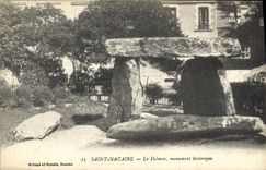 CPA Menhir Dolmen Saint Nazaire Le dolmen 