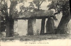 CPA Menhir Dolmen Draguignan La Pierre de la Fee