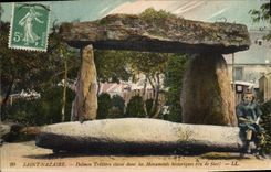 CPA Menhir Dolmen Saint Nazaire Dolmen Trilittre Enfant