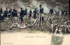 VINTAGE POSTCARD Militaria Chasseurs has foot