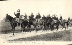 VINTAGE POSTCARD Militaria Dragons As scouts