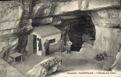VINTAGE POSTCARD Sassenage Postcards the entry of the caves
