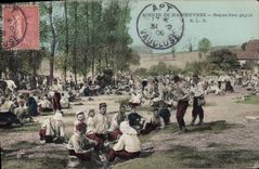 VINTAGE POSTCARD Militaria Maneuvers Rest well gains