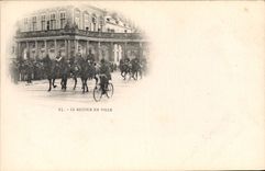 CPA Militaria Le retour en ville Velo Cycle