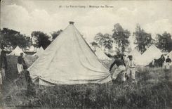 VINTAGE POSTCARD Militaria life with the camp Assembly of tents