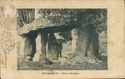 VINTAGE POSTCARD Dolmen Menhir Draguignan Dolmen druidic