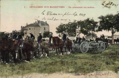 VINTAGE POSTCARD Militaria Artillery with the operations While waiting for the orders