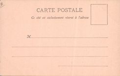 VINTAGE POSTCARD Militaria Pied has Cheval ground