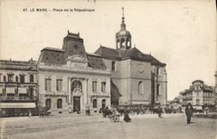 VINTAGE POSTCARD Banque Mans Places Prefecture Crédit Lyonnais