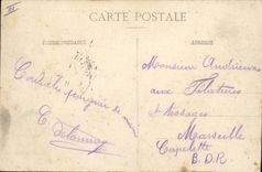 CPA Militaria L'artillerie de campagne Sortie d'un fosse profond