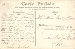 CPA Militaria Infanterie en manoeuvres Halte horaire la cantine