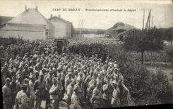 VINTAGE POSTCARD Militaria Camp of Mailly Persons on leave awaiting the departure