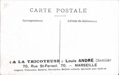 CPA Militaria En campagne l'Etat major consultant la carte 