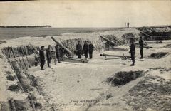 CPA Militaria Camp de Chalons Ecoles a feu Pieces de 155 court Modele 1881