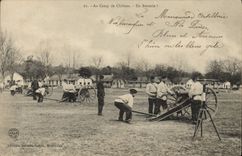 CPA Militaria Au camp de Chalons En batterie 