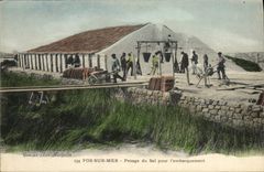 CPA Pos sur mer Pesage du sel pour l'embarquement