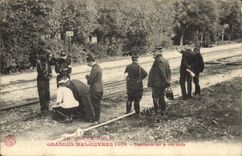 CPA Militaria Grandes manoeuvres 1909 Experiences sur la voie ferree