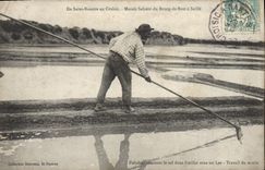 CPA Folklore Marais Salants De Saint Nazaire au Croisic Marais salants du Bourg de Batz a Saille