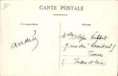 CPA Folklore Marais Salants Batz Dans les marais salants Recolte de sel La mise en sac