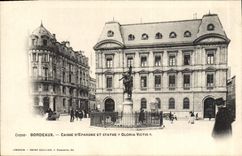 VINTAGE POSTCARD Bank Bordeaux Savings bank and statue Gloria Victis