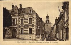 CPA Banque Caisse d'Epargne et la tour de l'horloge Beaugency 