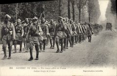 CPA Militaria Nos braves allies en France 