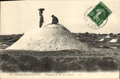 VINTAGE POSTCARD Folklore salt-water Marshes Transport of salt on Mulon