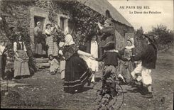 VINTAGE POSTCARD Folklore salt-water Marshes With the country of salt dance of the paludiers