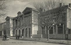CPA Banque Digne Le Theatre et la Caisse d'Epargne 
