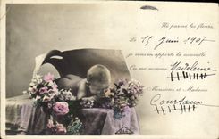 CPA Fantaisie Bebe Enfant Avis de Naissance Madeleine Courtaux