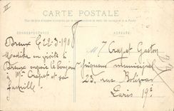 CPA Banque Dreux L'eglise St Pierre La Caisse d'Epargne et le monument eleve a Louis Terrier