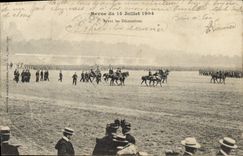 CPA Militaria Medaille Revue du 14 juillet 1904
