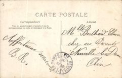 VINTAGE POSTCARD Femme has her Medaille reverse