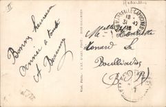 VINTAGE POSTCARD Militaria Medal Soldier Woman