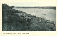 VINTAGE POSTCARD banks of Niger Sudan French
