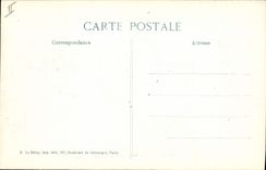 CPA Militaria Chasseur d'Afrique assistant a l'agonie de son cheval