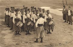 CPA Militaria Scenes algeriennes Nouba des Tirailleurs 