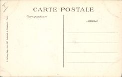 VINTAGE POSTCARD Militaria Tirailleur Algerian looking after one wounds German