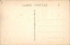 CPA Folklore Auvergne La bourree