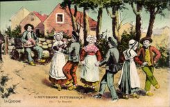 CPA Folklore Auvergne La bourree