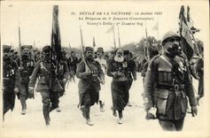 CPA Militaria Defile de la Victoire 14 Juillet 1919 Le Drapeau du 3eme zouaves Constantine 