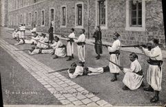 VINTAGE POSTCARD Militaria with the barracks positions of the gunner